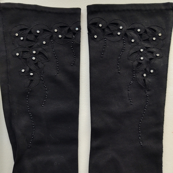 Vintage Wear Right Gloves Black Rhinestone & Cut Outs Size 6.5 - Picture 2 of 10
